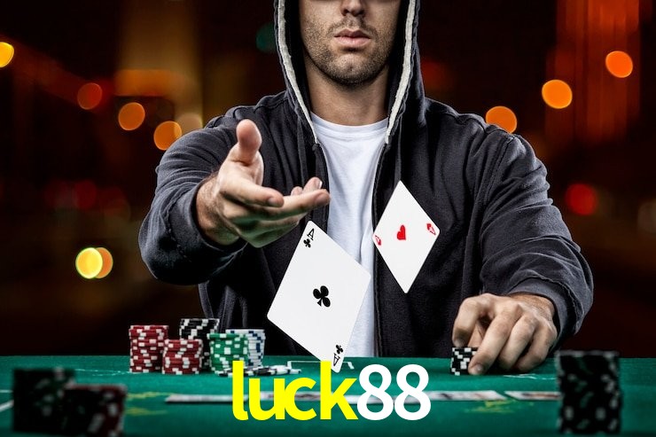 Mercados ao vivo e cash out na luck88